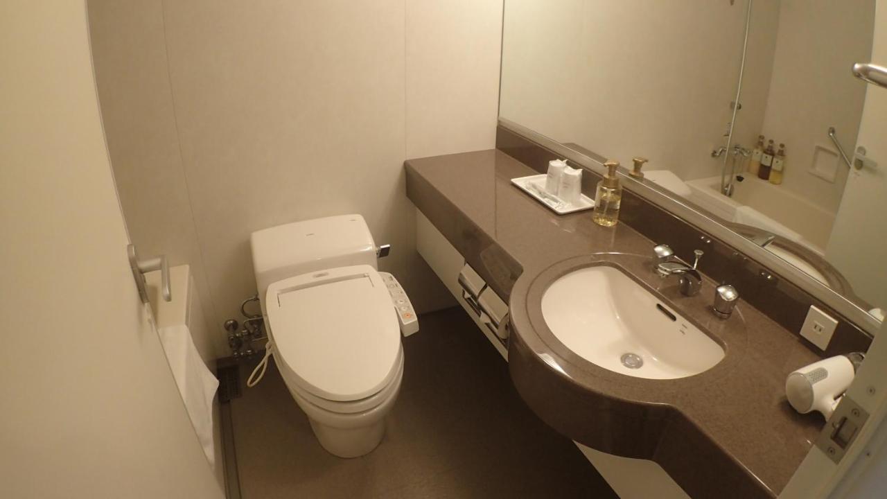 Castle Inn Toyokawa Екстериор снимка