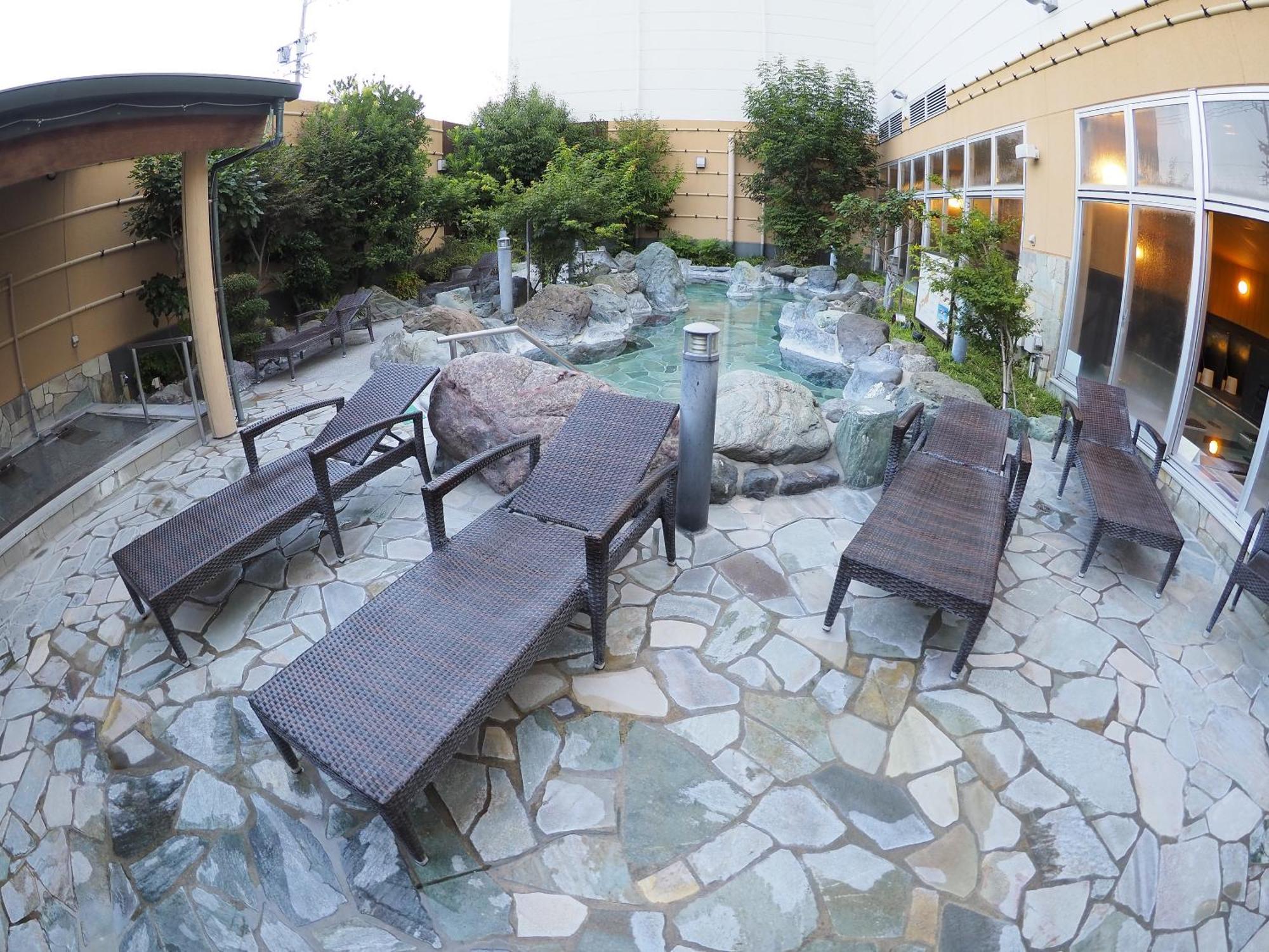 Castle Inn Toyokawa Екстериор снимка